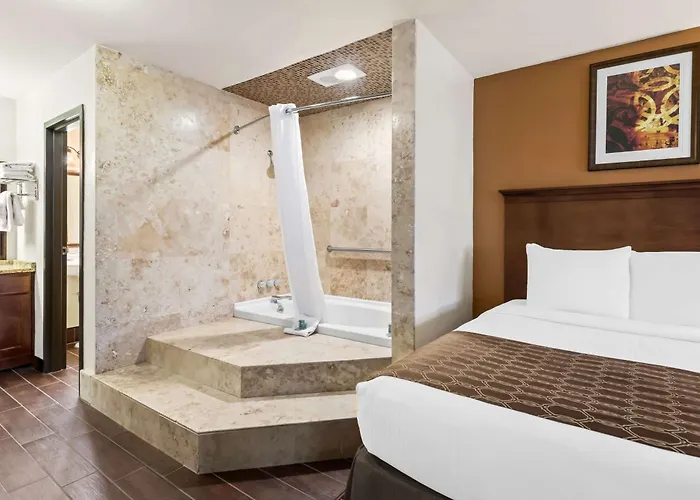Hotel Western Tower West 3*
