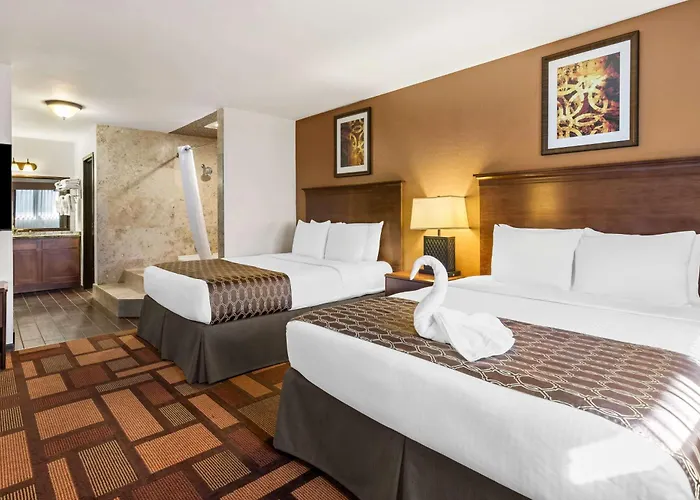 Hotel Western Tower West 3*